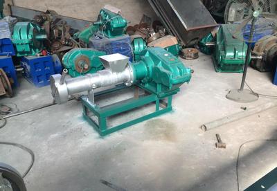 塑料子母造粒機(jī)塑料造粒機(jī)薄膜造粒機(jī)塑料排煙機(jī)喂料機(jī)圖片_高清圖_細(xì)節(jié)圖-恒大塑料機(jī)械廠 -